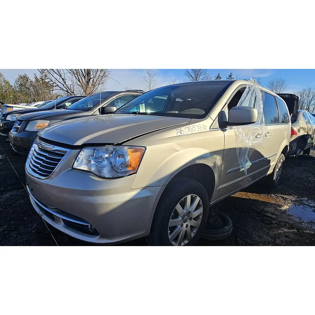 Photo of 2016 Chrysler Town & Country