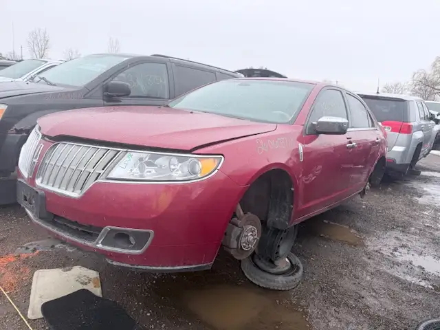 Photo of 2010 Lincoln Mkz