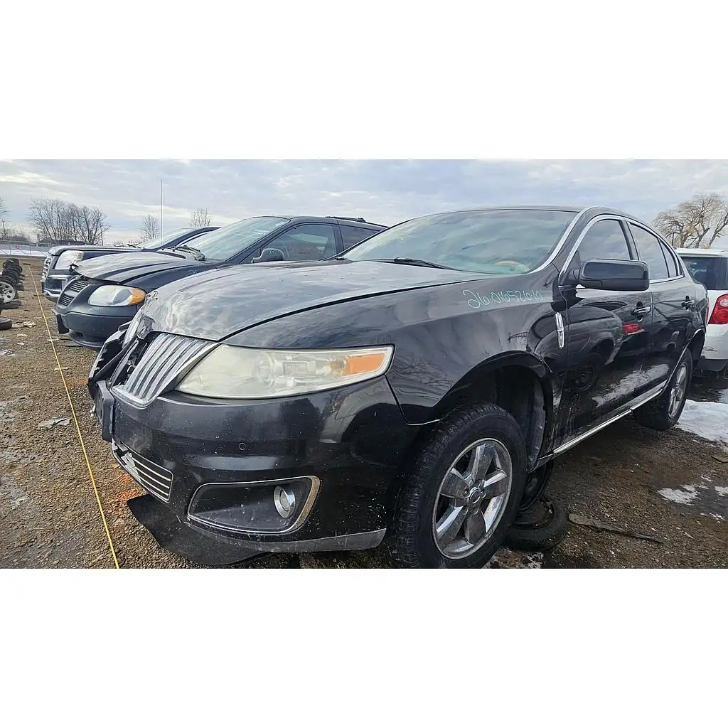 Photo of 2010 Lincoln Mks