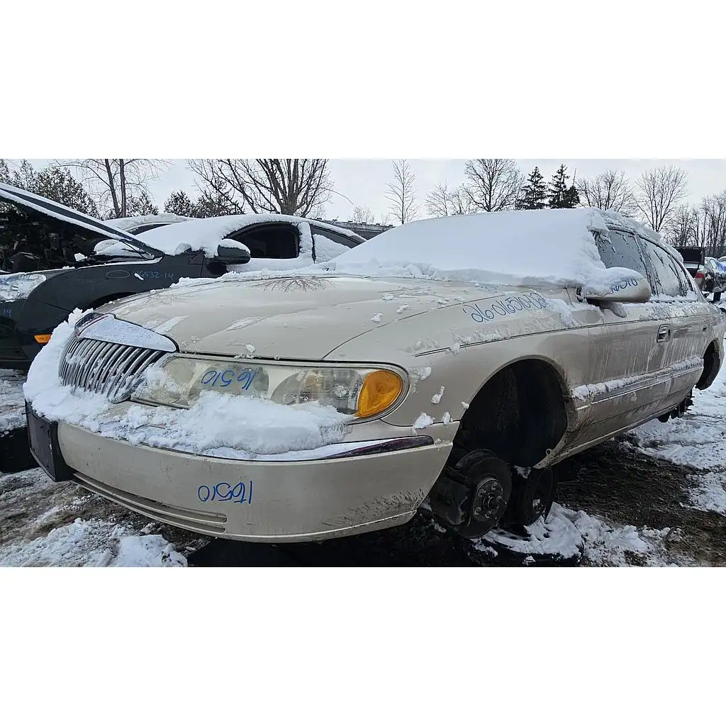 Photo of 2002 Lincoln Continental