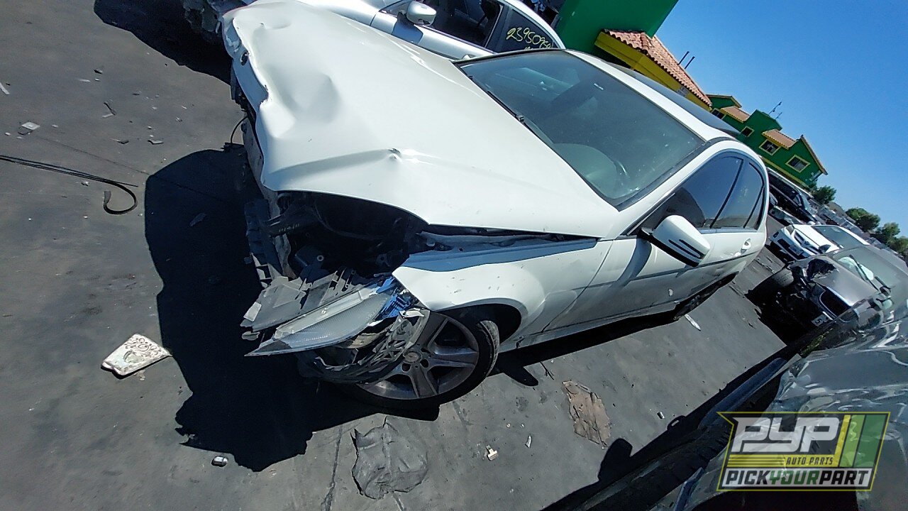 Photo of 2011 Mercedes-Benz C300