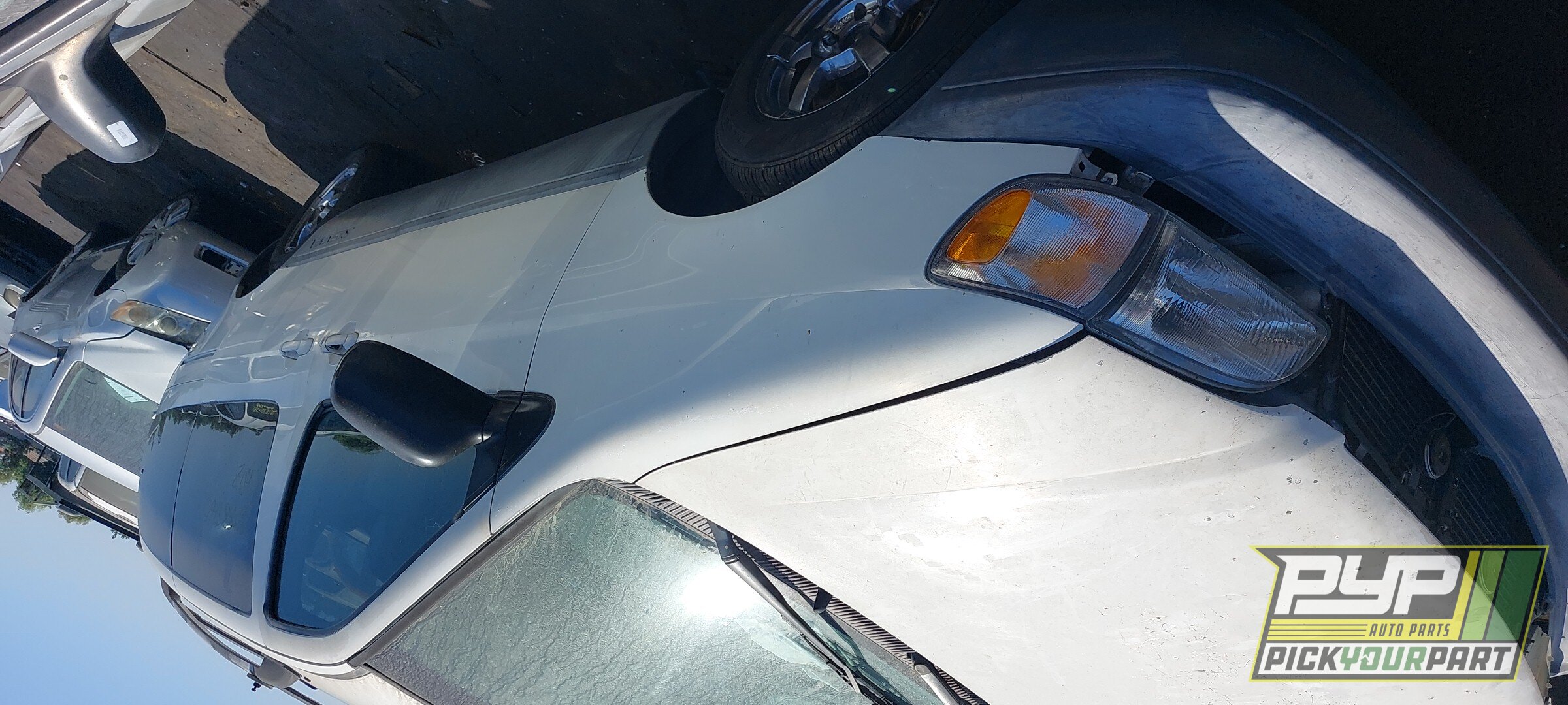Photo of 1999 Toyota Sienna