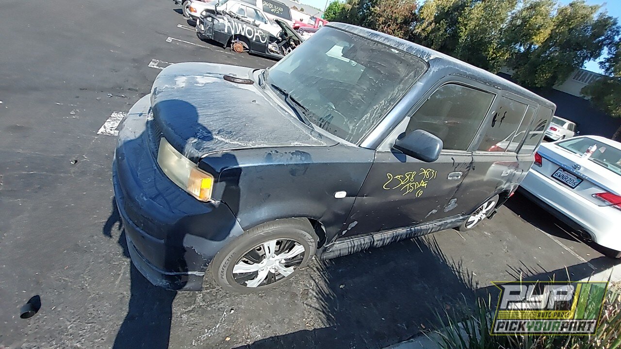 Photo of 2004 Scion Xb