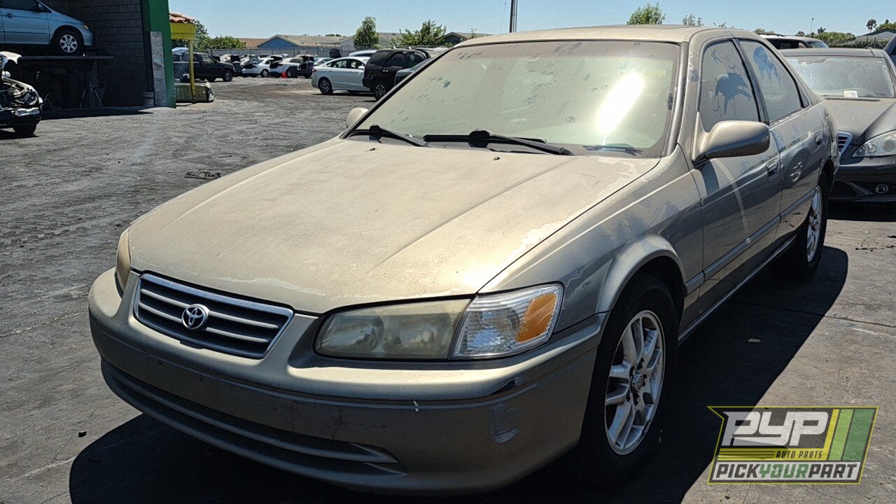 Photo of 2000 Toyota Camry