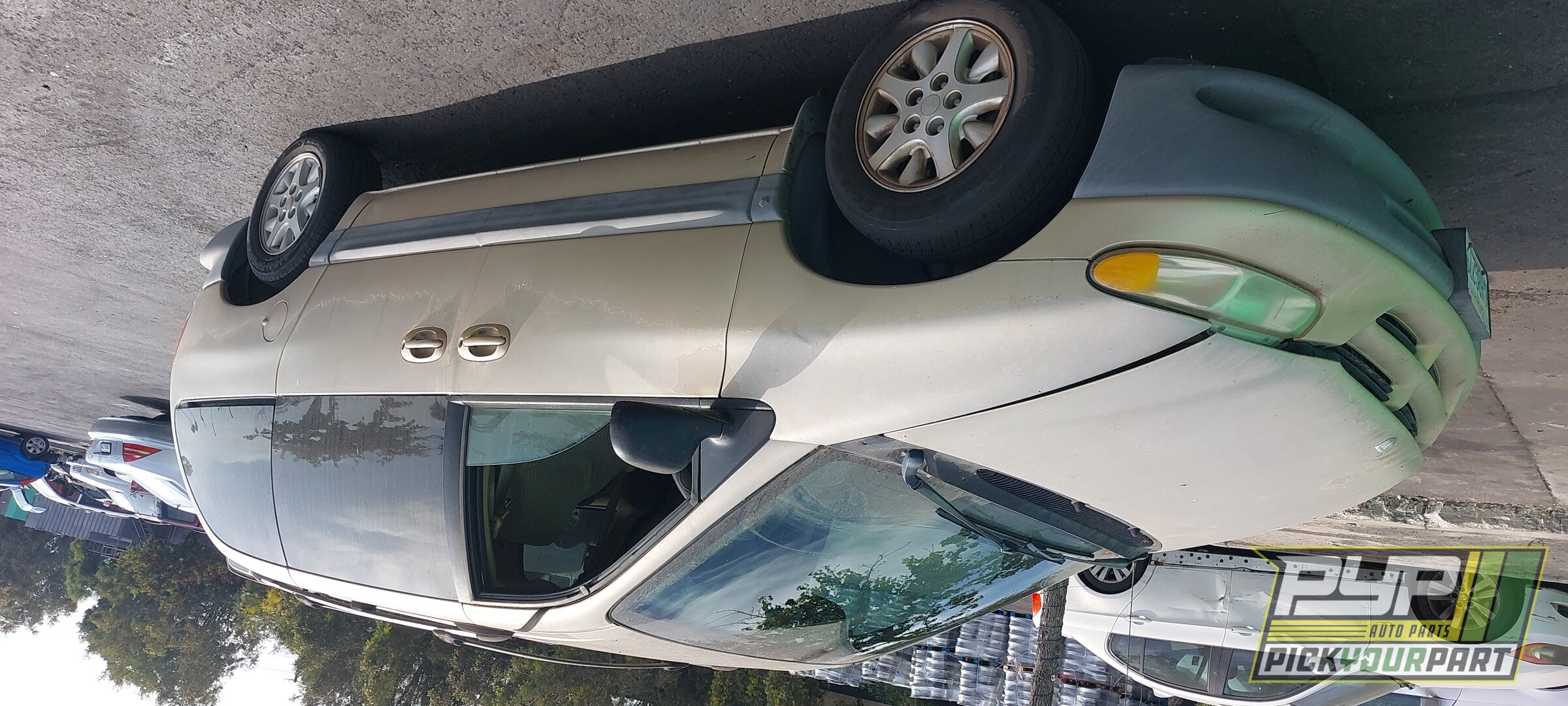 Photo of 1999 Dodge Caravan