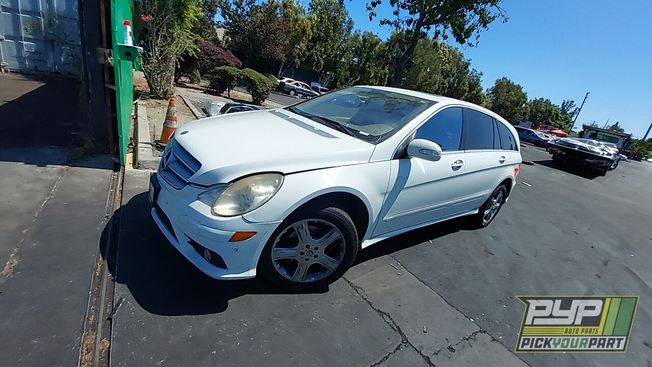 Photo of 2008 Mercedes-Benz R350