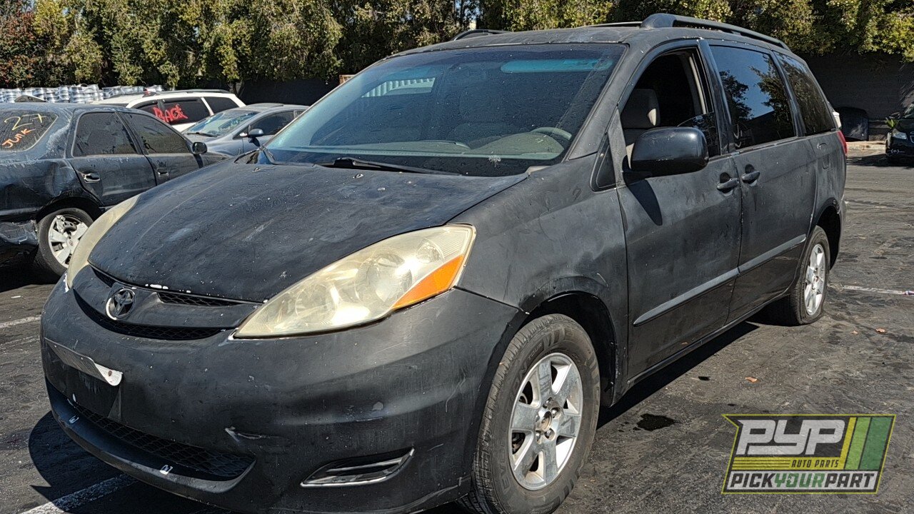Photo of 2007 Toyota Sienna