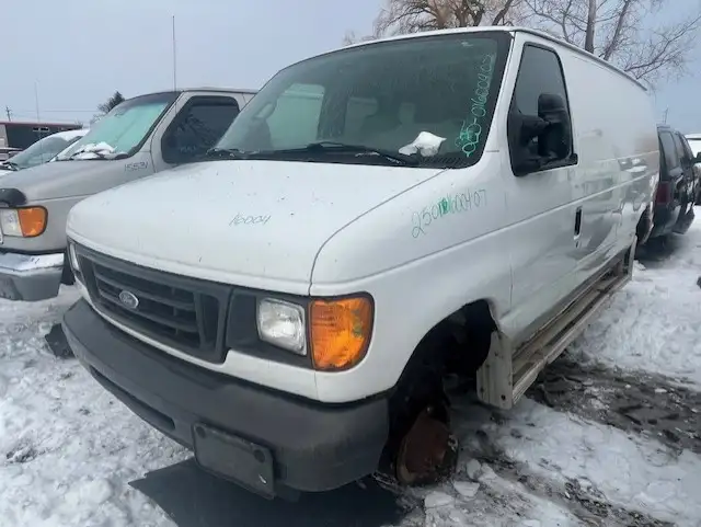 Photo of 2007 Ford Econoline