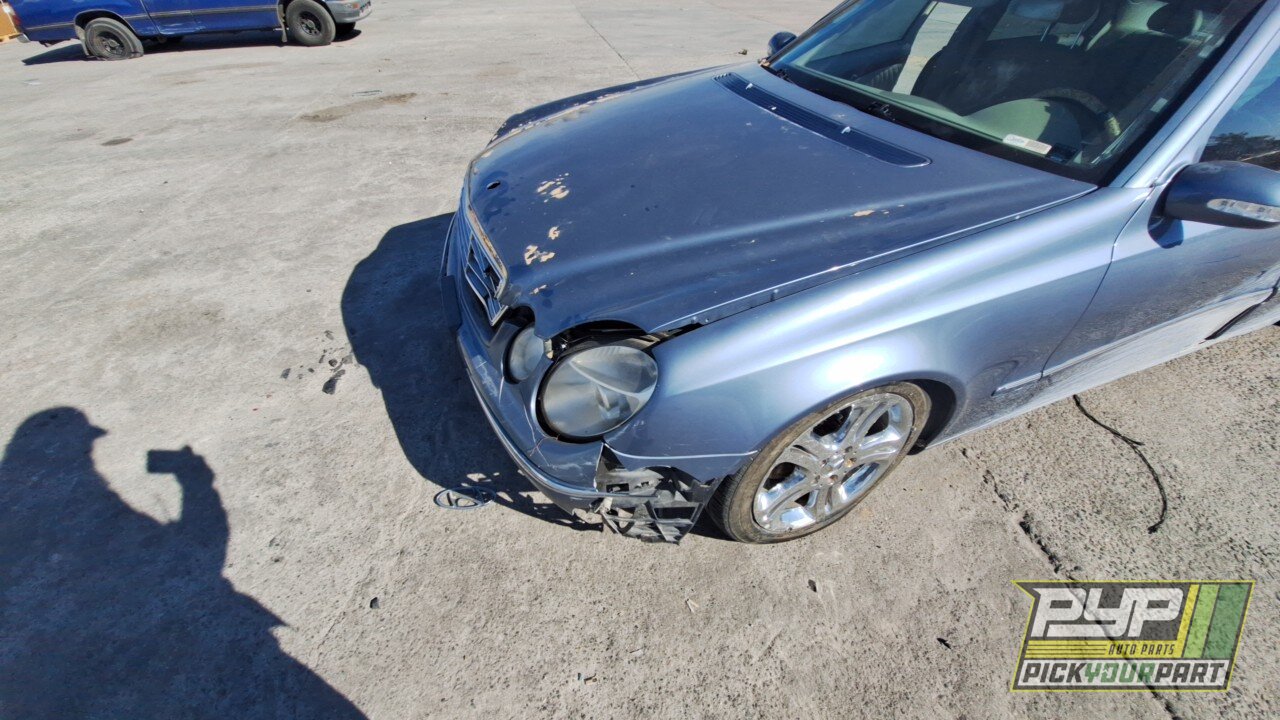 Photo of 2004 Mercedes-Benz E500