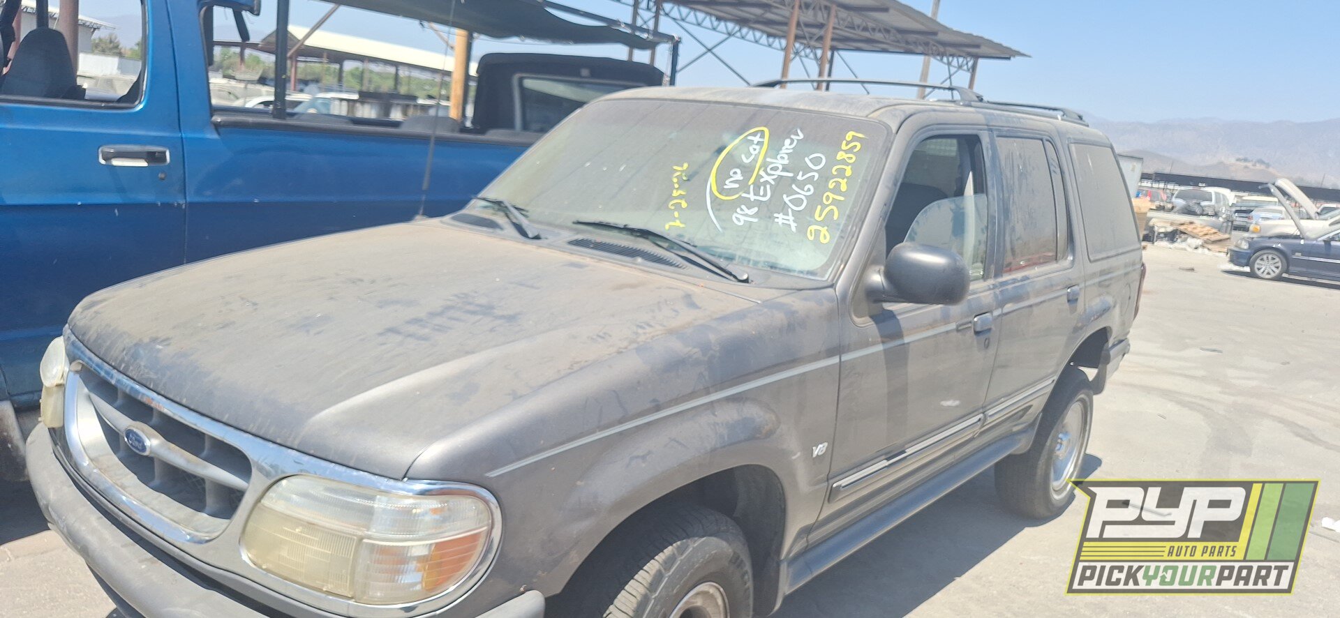 Photo of 1998 Ford Explorer