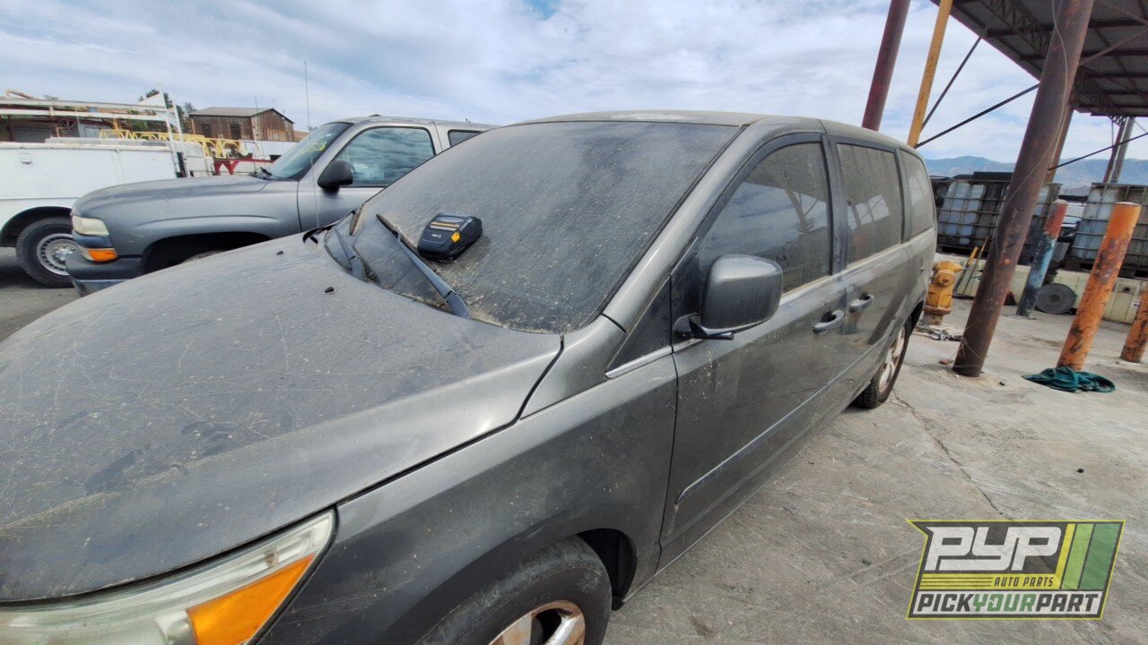 Photo of 2010 Volkswagen Routan