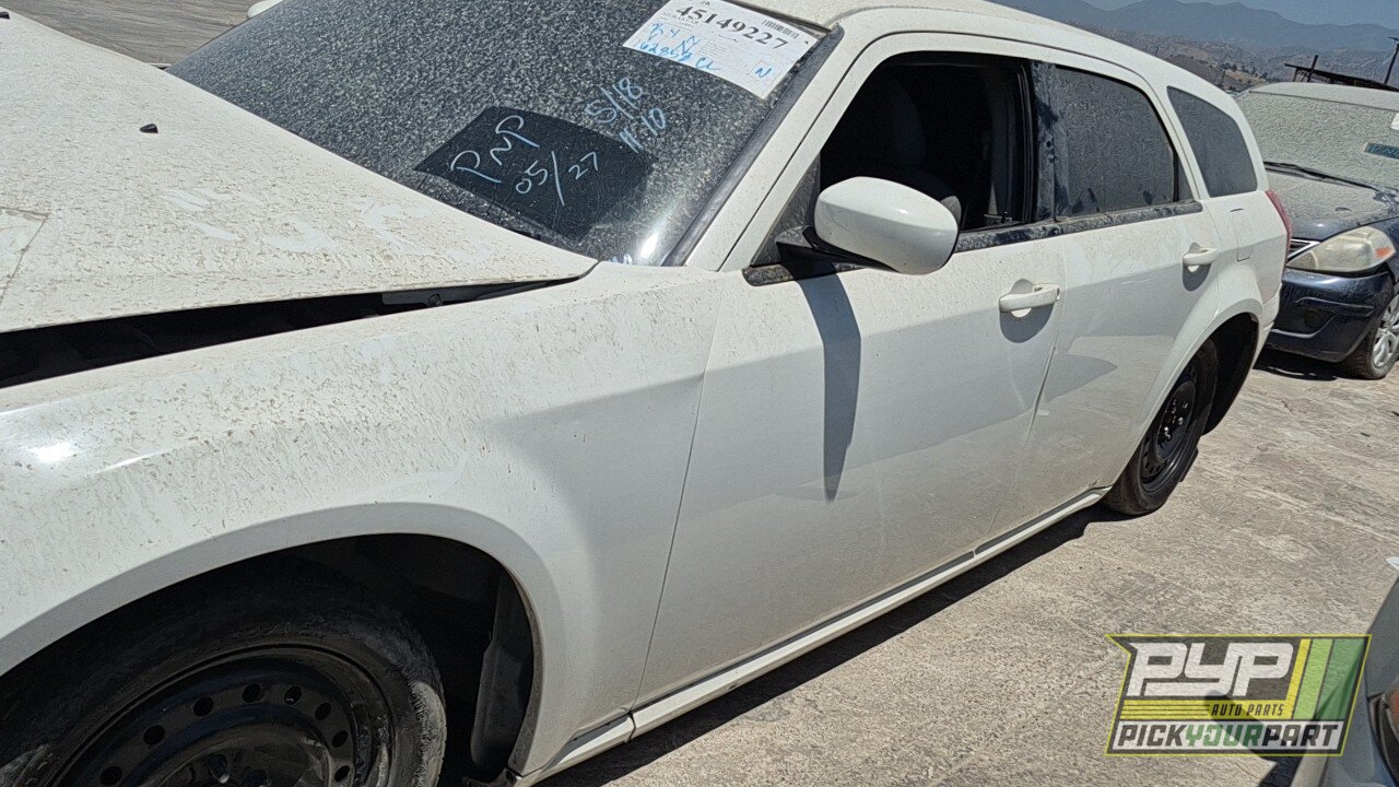 Photo of 2006 Dodge Magnum
