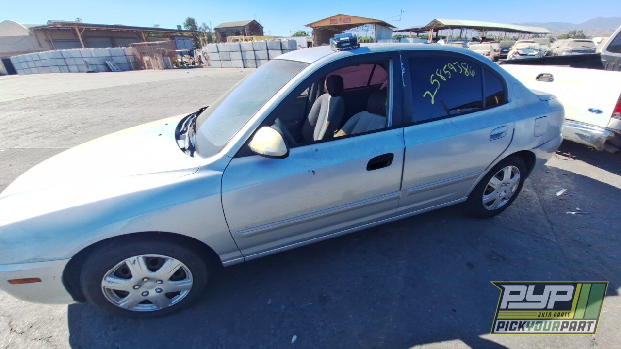 Photo of 2004 Hyundai Elantra