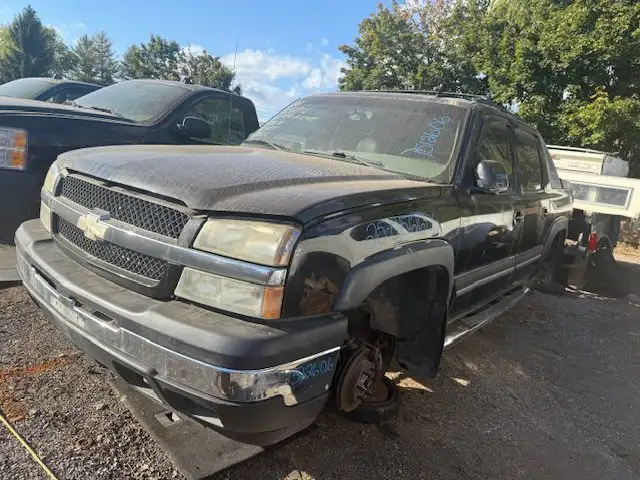 Photo of 2006 Chevrolet Avalanche