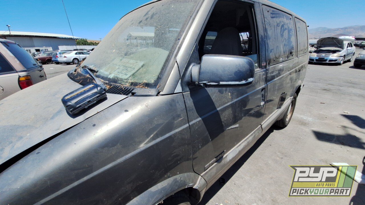 Photo of 2001 Gmc Safari