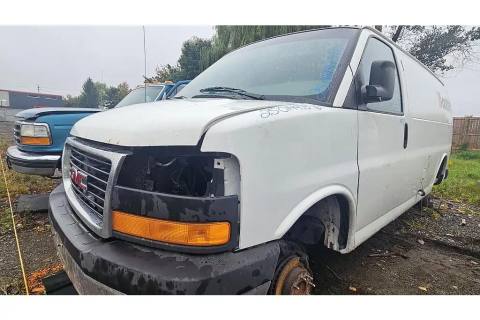 Photo of 2016 Gmc Savana Cargo