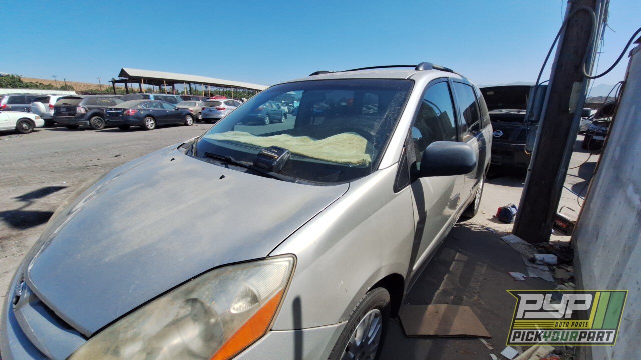 Photo of 2008 Toyota Sienna