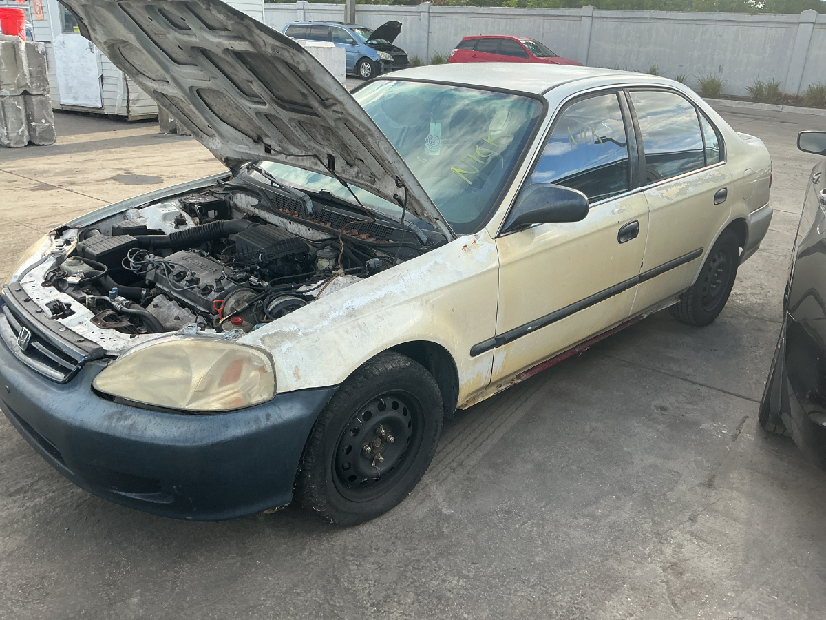 Photo of 1999 Honda Civic