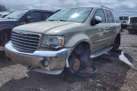 Photo of 2008 Chrysler Aspen