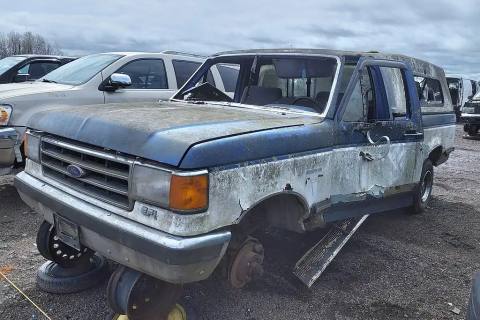 Photo of 1989 Ford 1/2 Ton Trucks