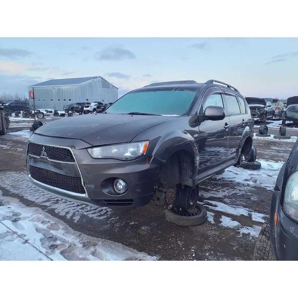 Photo of 2013 Mitsubishi Outlander
