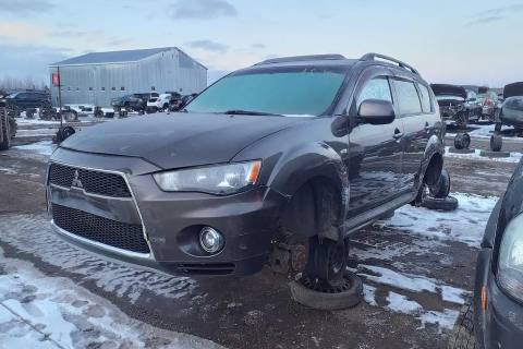 Photo of 2013 Mitsubishi Outlander