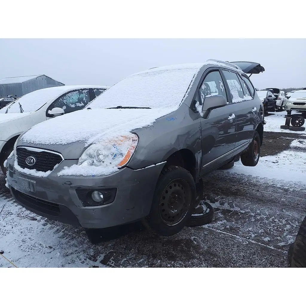 Photo of 2011 Kia Rondo