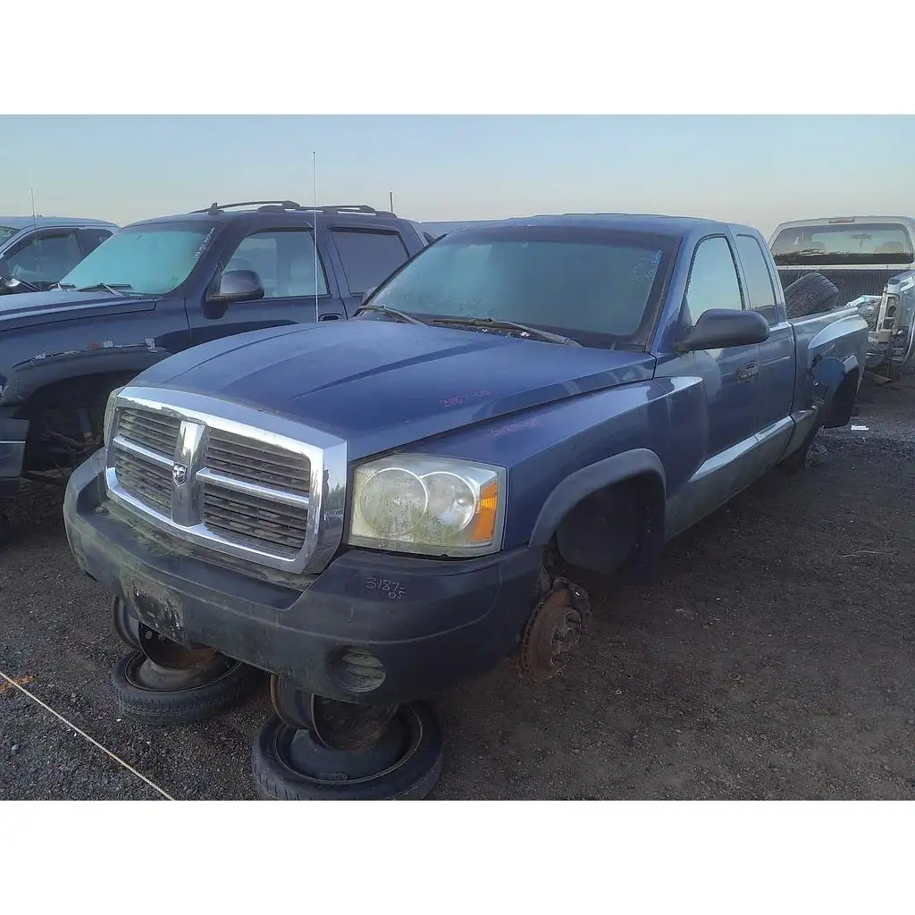 Photo of 2005 Dodge Dakota
