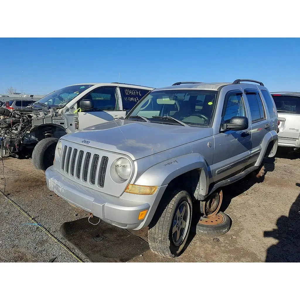 Photo of 2005 Jeep Liberty