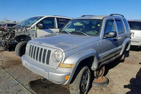 Photo of 2005 Jeep Liberty