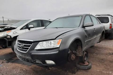 Photo of 2010 Hyundai Sonata