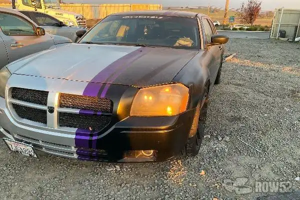 Photo of 2006 Dodge Magnum