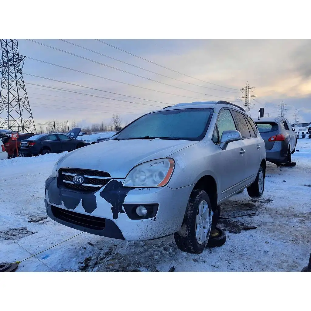 Photo of 2009 Kia Rondo