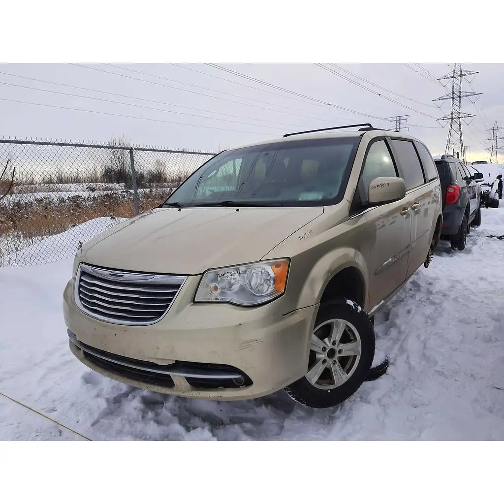 Photo of 2011 Chrysler Town & Country