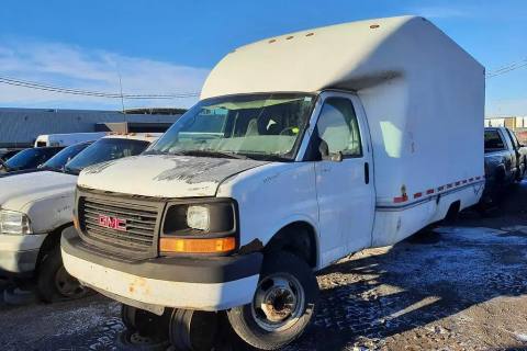 Photo of 2005 Gmc Savana Cargo