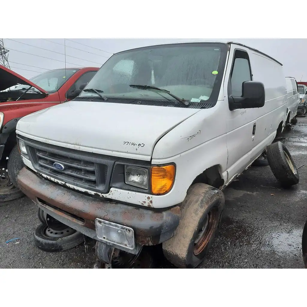 Photo of 2003 Ford Econoline