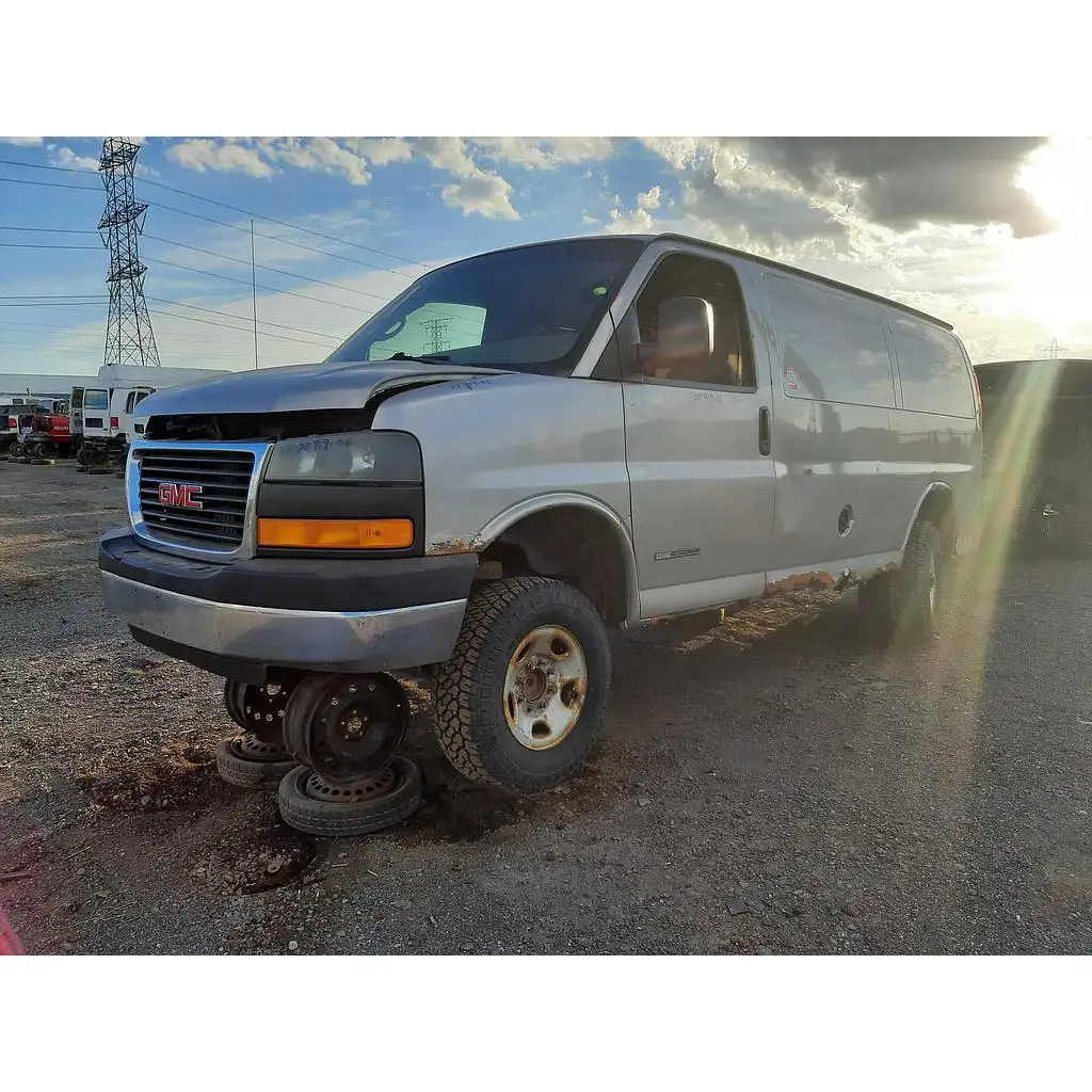 Photo of 2006 Gmc Savana Cargo