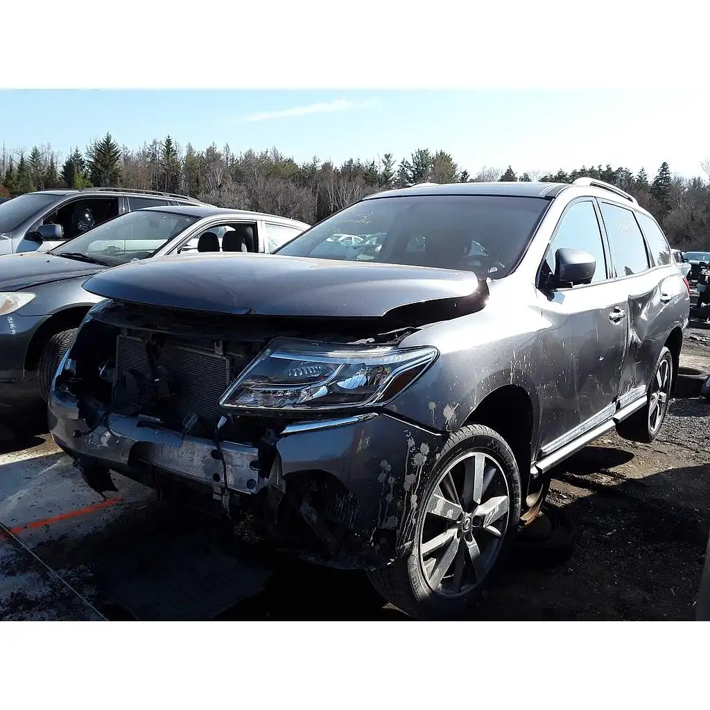 Photo of 2015 Nissan Pathfinder