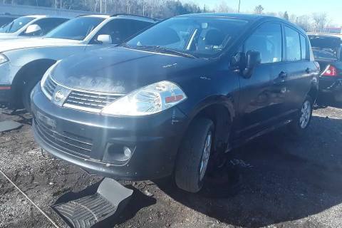 Photo of 2009 Nissan Versa