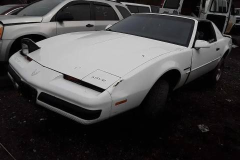 Photo of 1987 Pontiac Firebird
