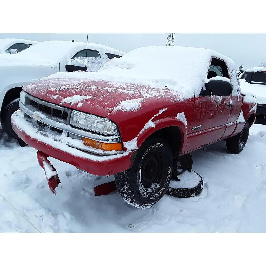 Photo of 2000 Chevrolet S-10