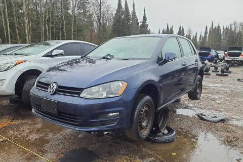 Photo of 2015 Volkswagen Golf