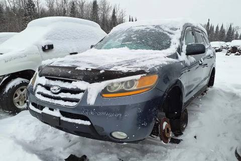Photo of 2009 Hyundai Santa Fe