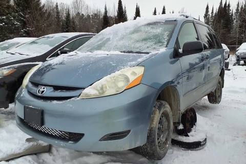 Photo of 2009 Toyota Sienna