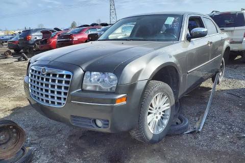 Photo of 2010 Chrysler 300