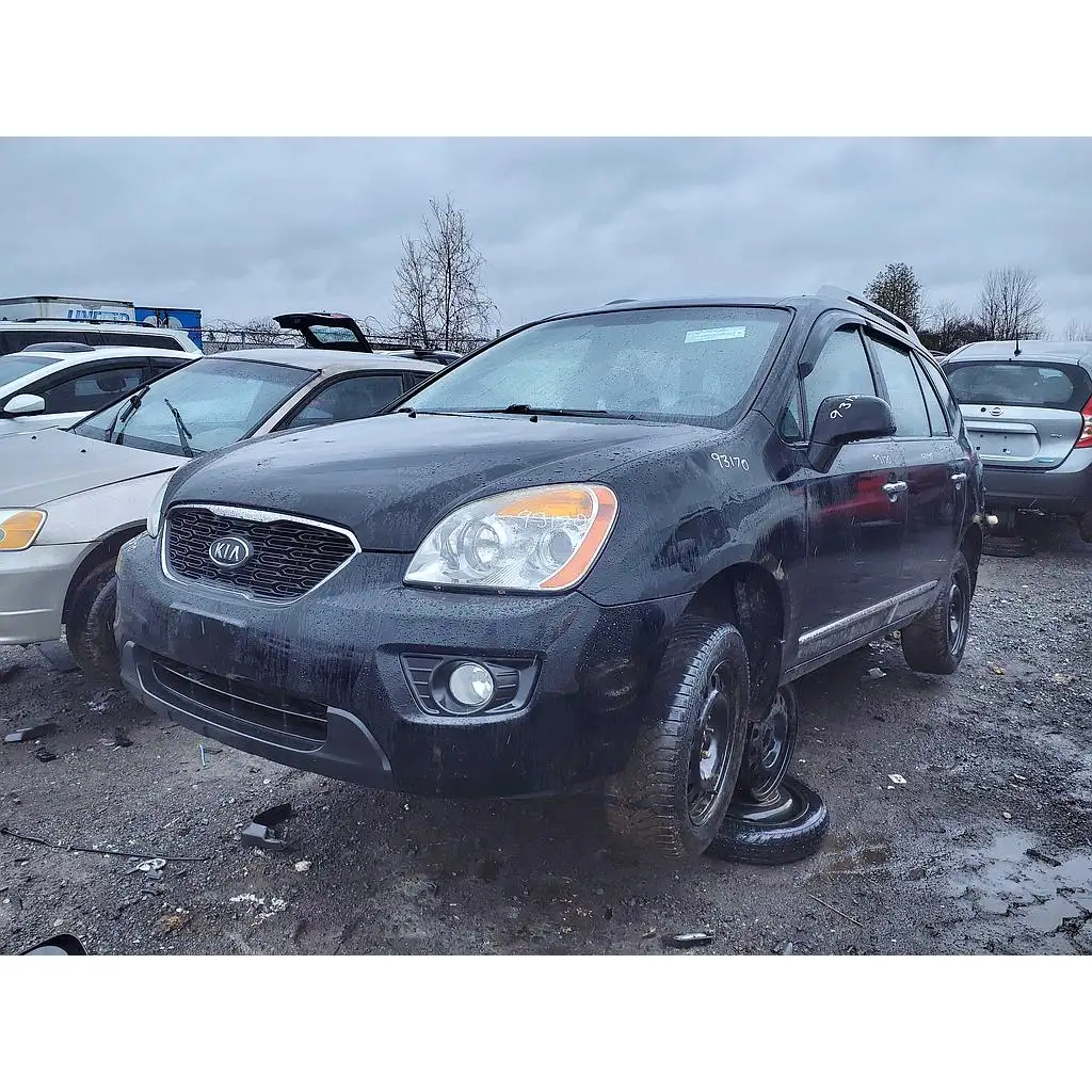 Photo of 2011 Kia Rondo