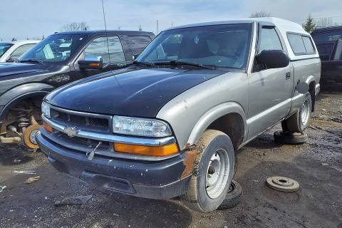 Photo of 2003 Chevrolet S-10