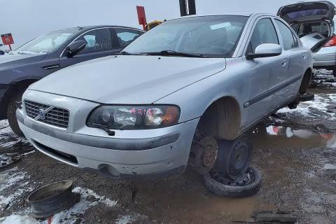 Photo of 2004 Volvo S60