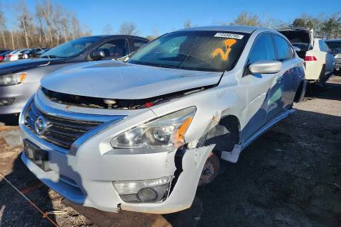 Photo of 2015 Nissan Altima