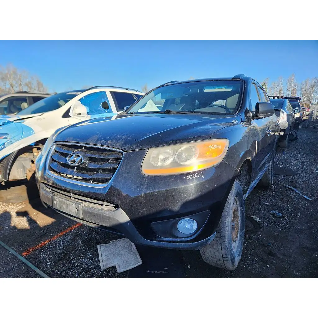 Photo of 2011 Hyundai Santa Fe